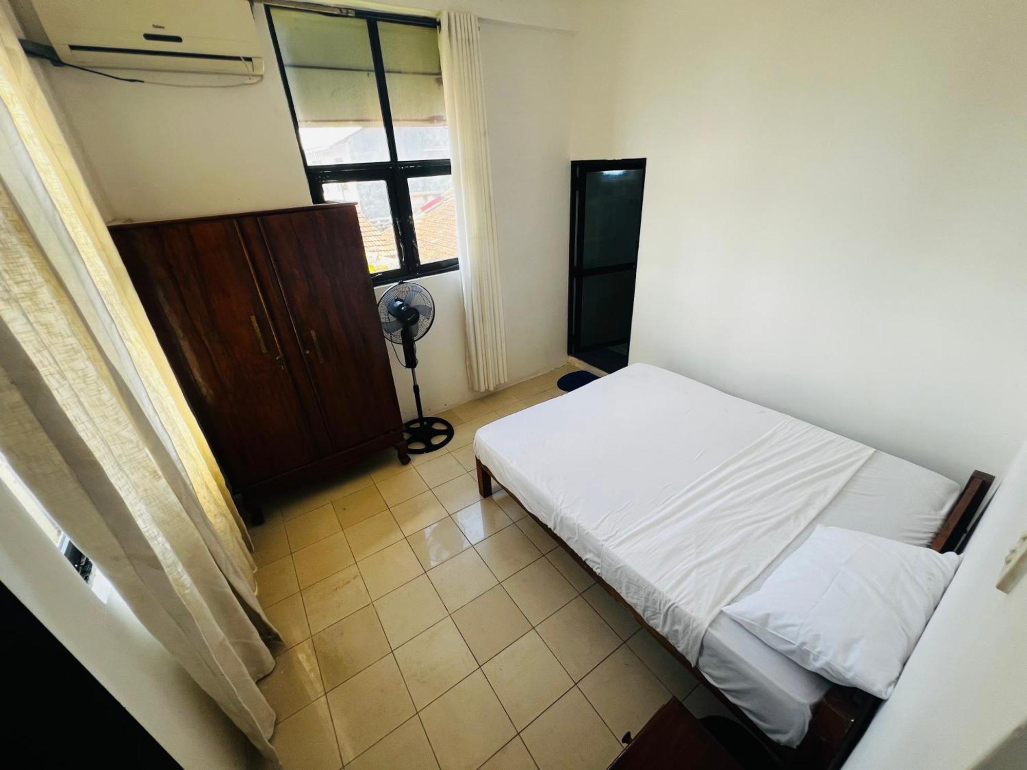 Ramlyn Guesthouse & Restaurant 尼甘布 外观 照片